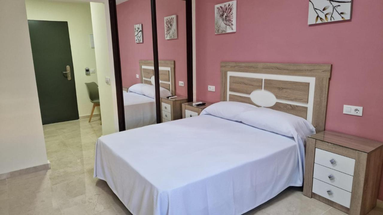 Hotel Nuevo エスパルティナス エクステリア 写真