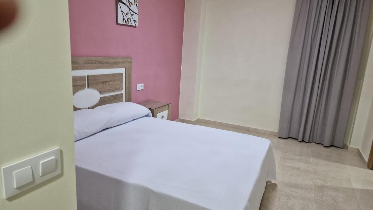 Hotel Nuevo エスパルティナス エクステリア 写真